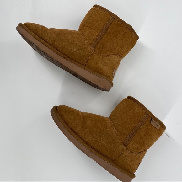 MINNETONKA Light Brown Leather Suede Olympia Boot - Picture 2 of 8